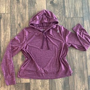 REEBOK - Pullover Hoodie